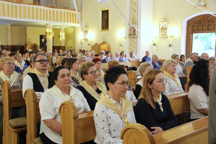 Niech Serce Boże czuwa nad twoją rodziną