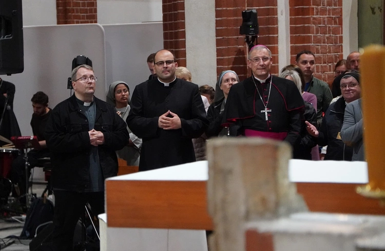 Diecezjalne czuwanie przed Zesłaniem Ducha Świętego - cz. 1.