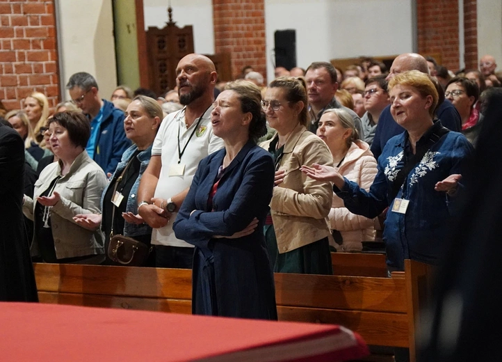 Diecezjalne czuwanie przed Zesłaniem Ducha Świętego - cz. 1.