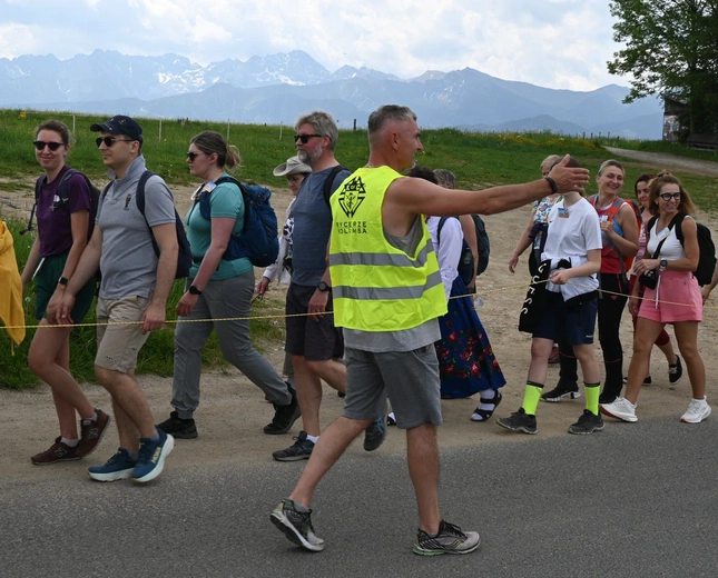 Papież przejechał, oni przeszli