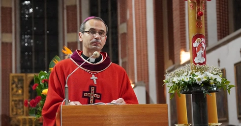 Strumienie wody życia i Credo. Wigilia Zesłania Ducha Świętego