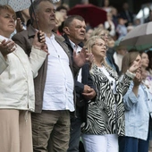 Jezus na Stadionie Legii. Uwielbienie