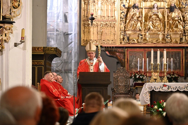 Nocna liturgia przed Zesłaniem Ducha Świętego
