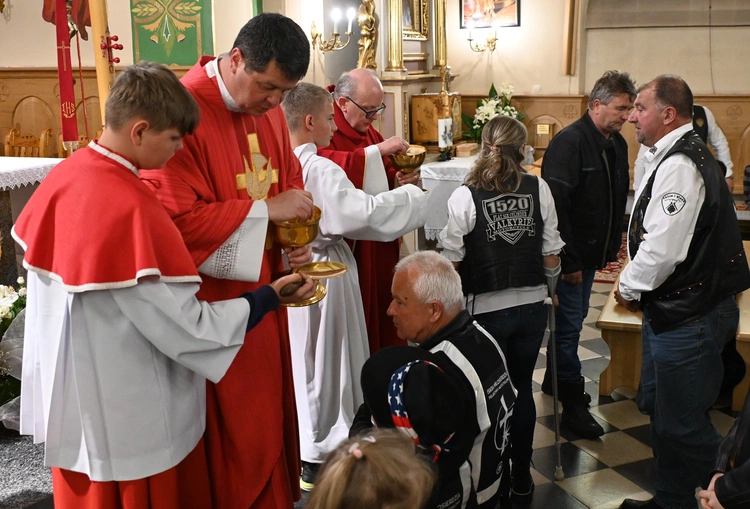 XIII Zjazd Motocyklowy w Miętustwie 