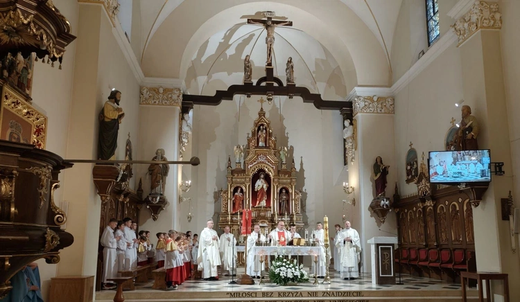 Żegocina. Nowi ministranci