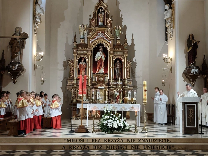 Żegocina. Nowi ministranci