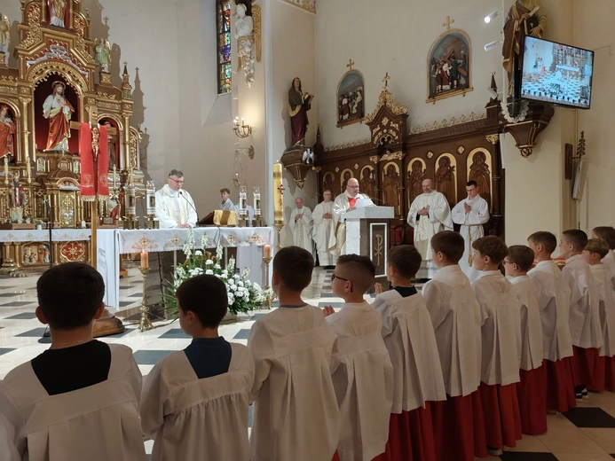 Żegocina. Nowi ministranci