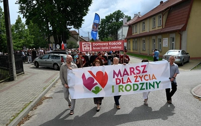 Nisko dla życia i rodziny