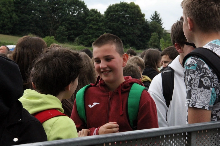 Spotkanie młodzieży w Ziębicach - występ "Wyrwanych z niewoli" i ks. Jakuba Bartczaka