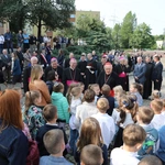 KEP w Katowicach. Modlitwa pod Pomnikiem Poległych Górników z Kopalni "Wujek"