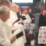 KEP w Katowicach. Msza św. w sanktuarium w Piekarach Śląskich