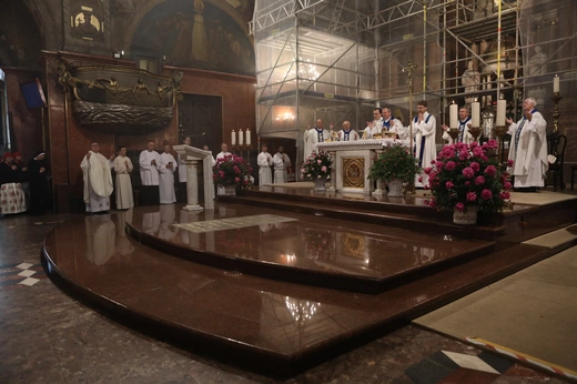 KEP w Katowicach. Msza św. w sanktuarium w Piekarach Śląskich
