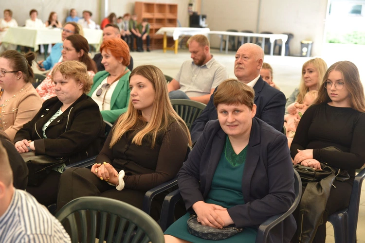 Konkurs o bł. Karolinie