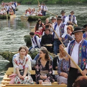 Pielgrzymka ze Sromowiec do kościoła jubileuszowego w Szczawnicy