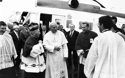 Kazanie kard. Wojtyły w Piekarach i inne archiwalne nagrania 