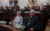KEP w Katowicach. Biskupi w gmachu Sejmu Śląskiego