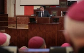 KEP w Katowicach. Biskupi w gmachu Sejmu Śląskiego