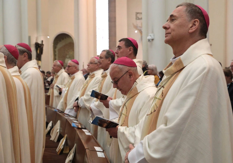 Msza św. dziękczynna z okazji 100-lecia archidiecezji