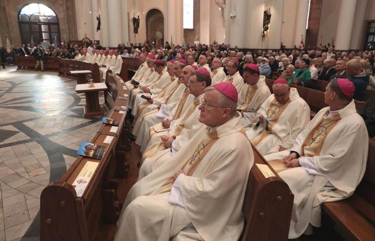 Msza św. dziękczynna z okazji 100-lecia archidiecezji