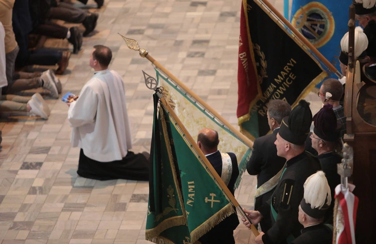 Msza św. dziękczynna z okazji 100-lecia archidiecezji