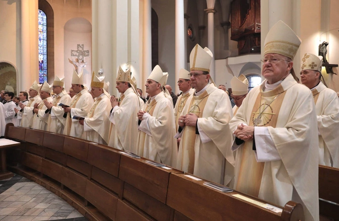 Msza św. dziękczynna z okazji 100-lecia archidiecezji