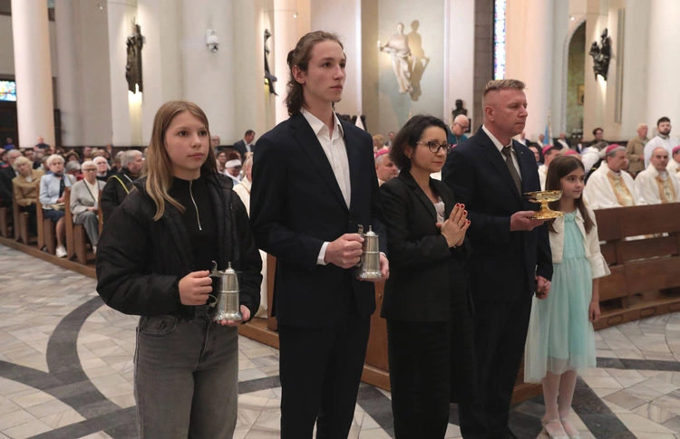 Msza św. dziękczynna z okazji 100-lecia archidiecezji