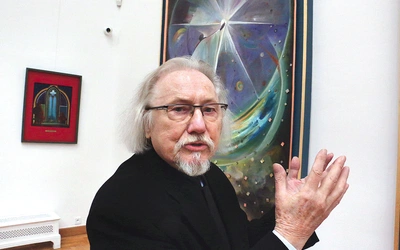– Sztuka powinna nieść przesłanie duchowe – mówi profesor przy swoim obrazie „Niech stanie się światłość”, wizji stworzenia świata. 