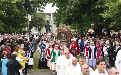 Sobotni odpust będzie też Diecezjalną Pielgrzymką Rodzin i inauguracją działalności dekanalnych rad duszpasterskich. Szczegółowy program na: zgg.gosc.pl.
