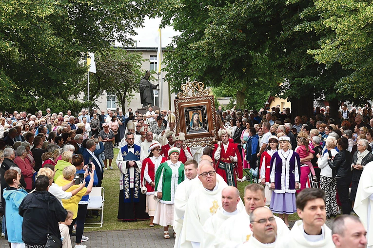 Sobotni odpust będzie też Diecezjalną Pielgrzymką Rodzin i inauguracją działalności dekanalnych rad duszpasterskich. Szczegółowy program na: zgg.gosc.pl.