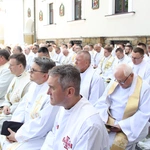 Pielgrzymka tarnowskich kapłanów do Tuchowa