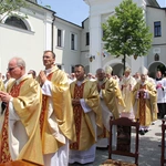 Pielgrzymka tarnowskich kapłanów do Tuchowa