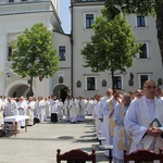 Pielgrzymka tarnowskich kapłanów do Tuchowa