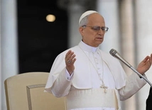 Papież Leon XIV głęboko zasmucony katastrofą samolotu w Indiach