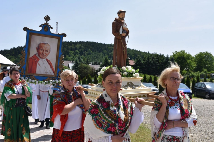 100 lat parafii św. Antoniego w Gołkowicach