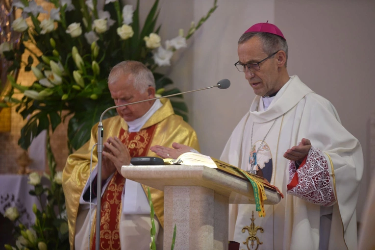 100 lat parafii św. Antoniego w Gołkowicach