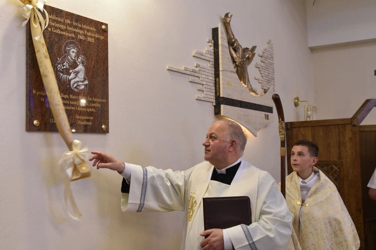100 lat parafii św. Antoniego w Gołkowicach