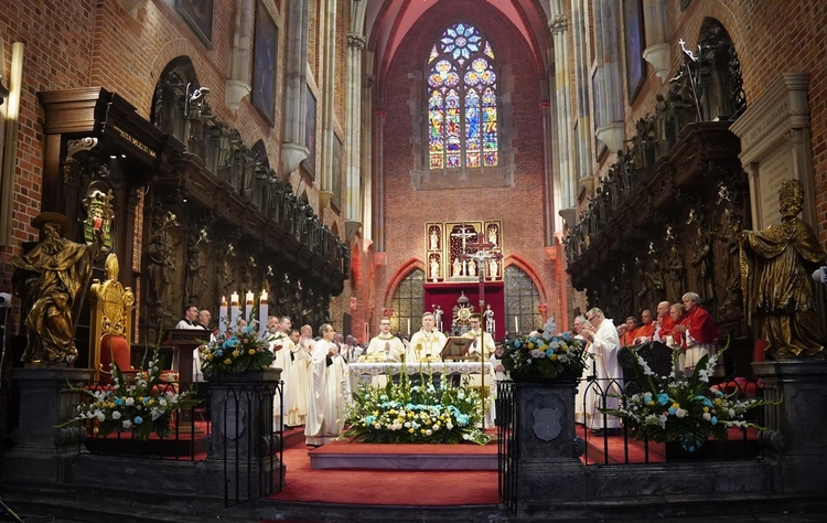 Modlitwa z okazji 12. rocznicy ingresu abp. Józefa Kupnego do wrocławskiej katedry