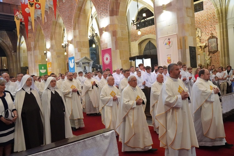Modlitwa z okazji 12. rocznicy ingresu abp. Józefa Kupnego do wrocławskiej katedry