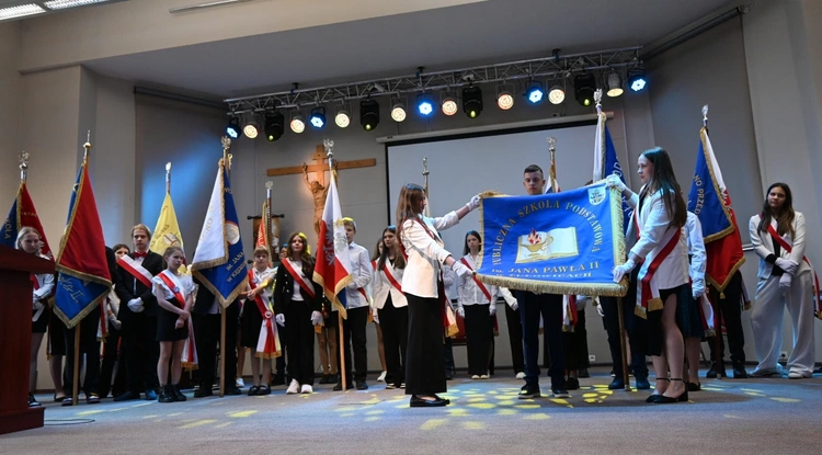 Pielgrzymka szkół im. Jana Pawła II