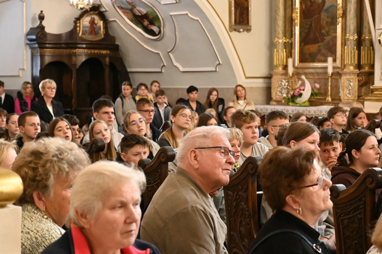 Pielgrzymka szkół im. Jana Pawła II