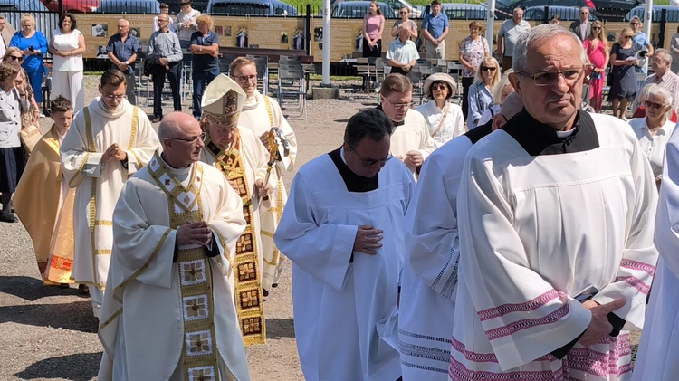Poświęcenie sanktuarium św. Jana Pawła II w Radzyminie