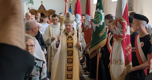 Poświęcenie sanktuarium św. Jana Pawła II w Radzyminie, cz. II