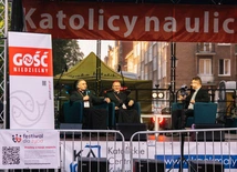 Wrażliwy i niosący nadzieję