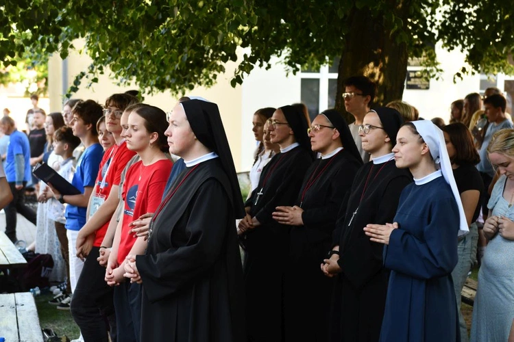 W Rokitnie trwają Diecezjalne Dni Młodzieży