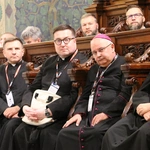 Płock. XII Ogólnopolska Pielgrzymka Nadzwyczajnych Szafarzy Komunii Świętej - cz.I