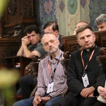 Płock. XII Ogólnopolska Pielgrzymka Nadzwyczajnych Szafarzy Komunii Świętej - cz.I