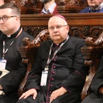 Płock. XII Ogólnopolska Pielgrzymka Nadzwyczajnych Szafarzy Komunii Świętej - cz.I