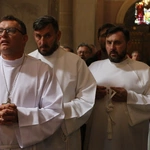 Płock. XII Ogólnopolska Pielgrzymka Nadzwyczajnych Szafarzy Komunii Świętej - cz.II
