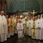 Płock. XII Ogólnopolska Pielgrzymka Nadzwyczajnych Szafarzy Komunii Świętej - cz.II