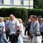 Płock. XII Ogólnopolska Pielgrzymka Nadzwyczajnych Szafarzy Komunii Świętej - cz. III